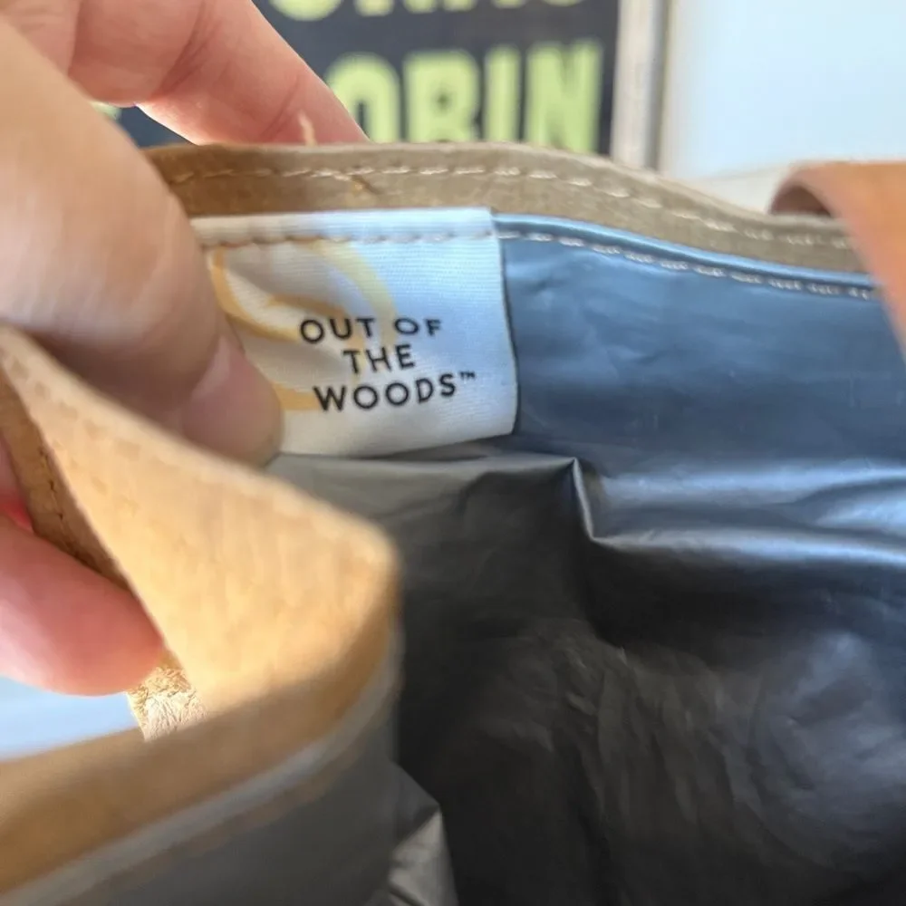 Out of the Woods insulated lunch bag
